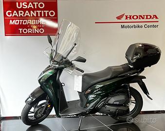 Honda SH 150 .