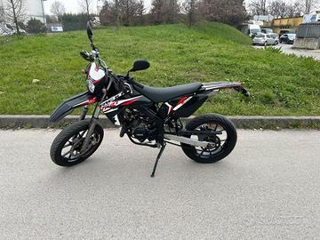 Rieju MRT 50 Motard (2019) – Scarico LeoVince