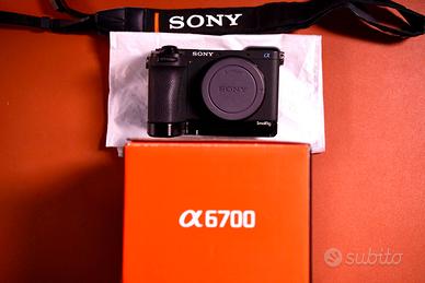 Sony A6700 APS-C+accessori SmallRig – 5900 scatti