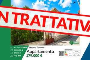 VILLETTA BIFAMILIARE CON GIARDINO