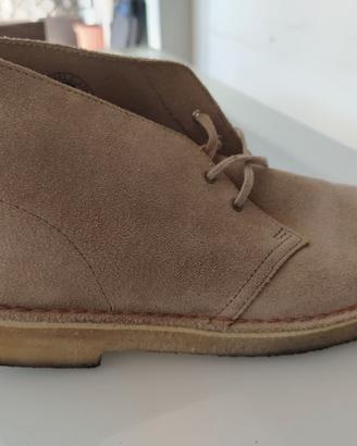 Clarks Originals NUOVE Tg. 41.5 Unisex – Camoscio