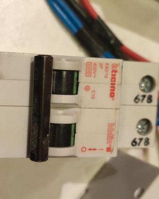 Interruttori Magnetotermico BTicino 16 A e 10A