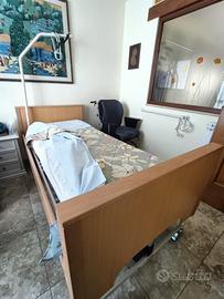 Letto da degenza elettrico Termigea con materasso