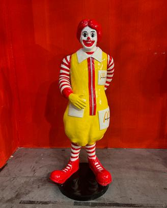 Statua mascotte Mc Donald’s -Ronald-.