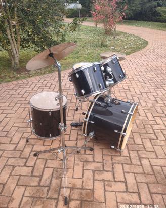 Batteria acustica roadster