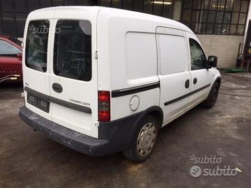 Ricambi Opel Combo 2010 bianco e giallo
