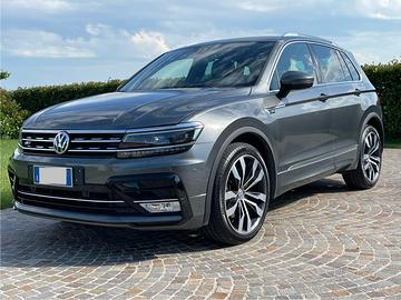 Volkswagen Tiguan R-LINE 2.0 TDI 190 CV