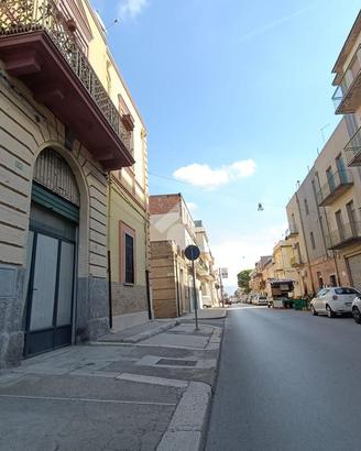 NEGOZIO A SAN SEVERO