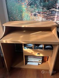 Mobile porta PC con piano scorrevole con sedia