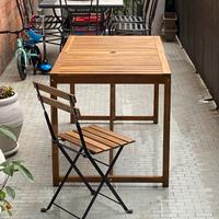 Tavolo con 6 sedie !