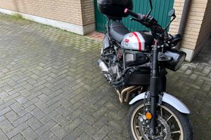 Yamaha XSR