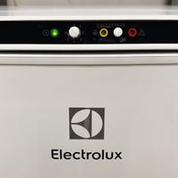 freezer verticale a cassetti Electrolux 