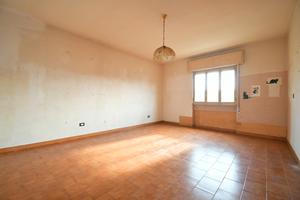 Primo ed ultimo piano con garage