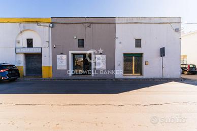 Locale commerciale - Casarano