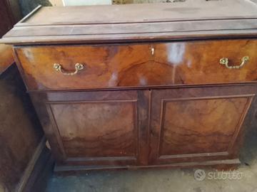 credenza antica