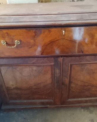 credenza antica