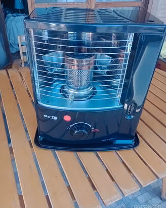 Stufa a combustibile Zibro TOYOTOMI RS-22 