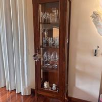 Colonna vetrina in legno “arte povera”