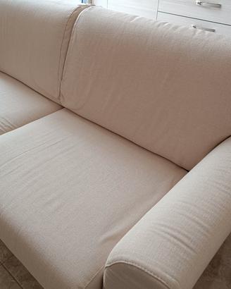 DIVANO E LETTO MATRIMONIALE 