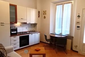 Monolocale arredato zona De Angeli