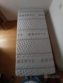 Letto Reamed elegante con materasso 