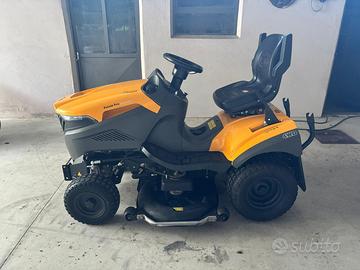 Trattore Stiga Estate Pro 9122 XWSY
