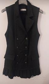 Vestito in pura lana vergine 