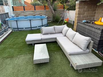 Salotto da esterno Outsunny 5 posti in rattan