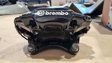 Pinze Brembo 4 pompanti NUOVE Focus RS, GTA, ecc
