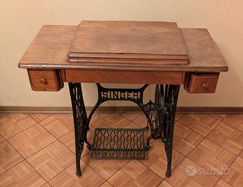 Macchina da cucire vintage Singer