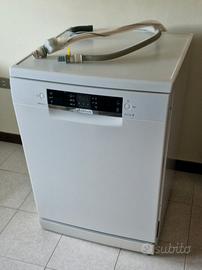 Bosch Lavastoviglie Libera Installazione  Serie 4 