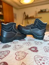 Scarpe antinfortunistiche numero 42