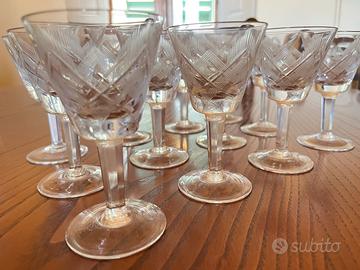 Set di 12 bicchieri da liquore in cristallo