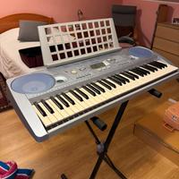 Tastiera/piano Yamaha.