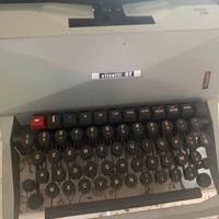 Olivetti 82