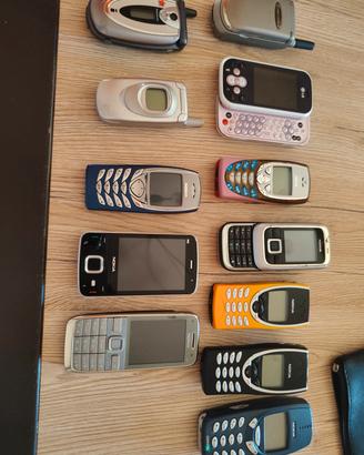 CELLULARI VINTAGE