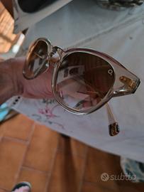 Occhiali da sole... come nuovi!!!