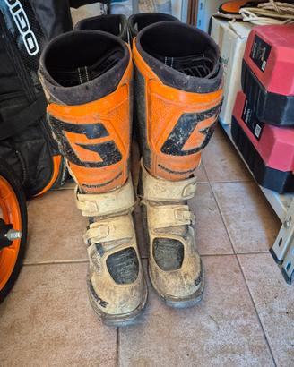 attrezzatura Enduro