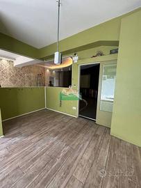 Immobile di 90 m² con 2 locali a Ravenna