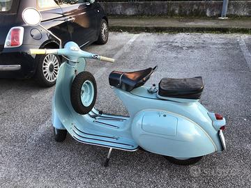 Vespa d'epoca originale 1961