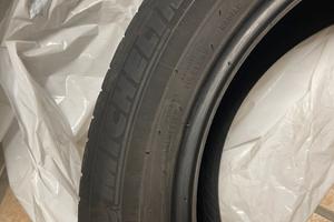 Gomme estive michelin 235-55-19