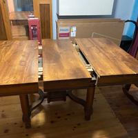 TAVOLO IN NOCE CON SEDIE