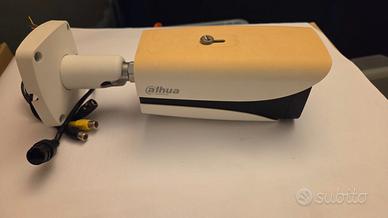 IP camera Dahua IPC-HFW5421E-Z da esterno