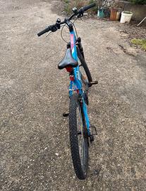 bicletta b twin rockrider 340