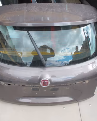 Portellone cofano posteriore Fiat 500X