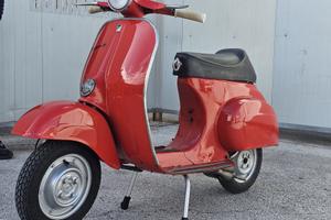 Vespa 3 marce piaggio 50 N anno 1967 V5A1 Rossa