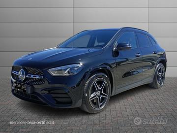 MERCEDES-BENZ GLA 200 d AMG Line Advanced Plus aut