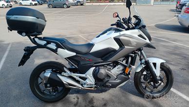 HONDA NC 750X DCT COME NUOVA