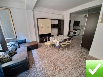 Semi Indipendente + Cortile Via Andiloro