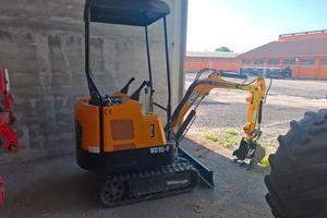 escavatore a cingoli 1500kg
